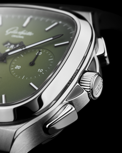 Seventies Chronograph Panoramadatum