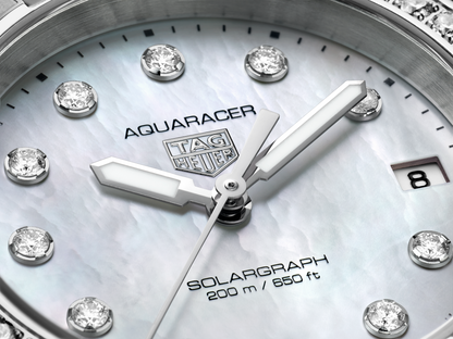 TAG Heuer Aquaracer  Professional 200 Solargraph