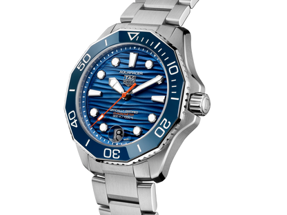 TAG Heuer Aquaracer  Professional 300 Date